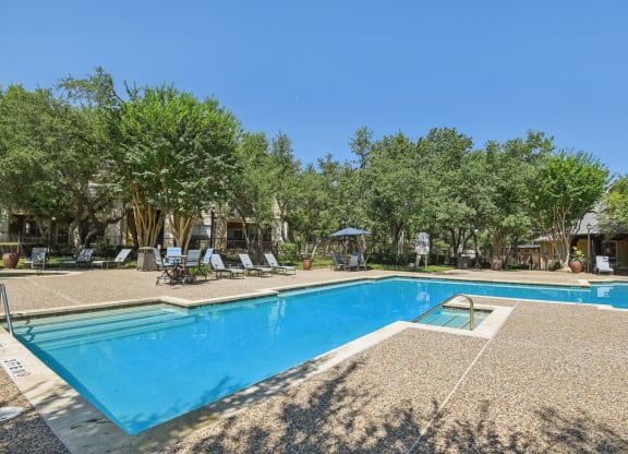 Sparkling Pool at Sonterra Apartment Homes, Austin, 78726