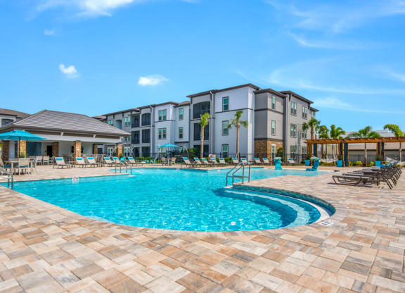Glimmering Pool at The Oasis at Lakewood Ranch, Bradenton