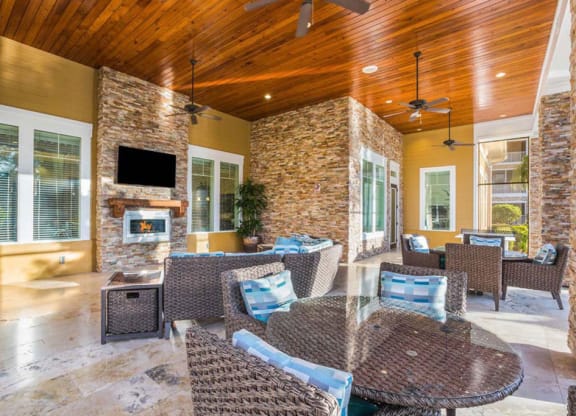Screened in Lanai at The Oasis at Brandon, Riverview