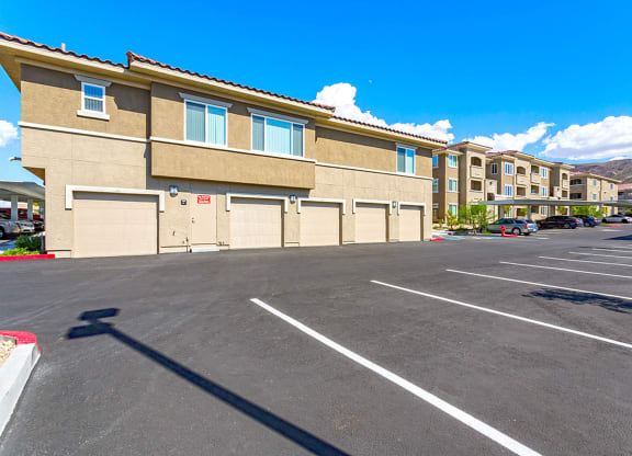 Garages at The View at Horizon Ridge, Henderson, 89012