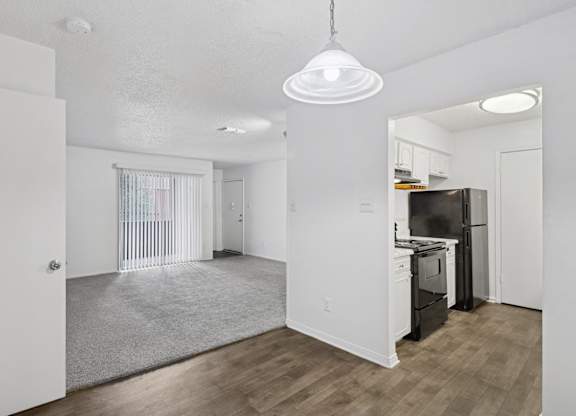 600 Baylor Apartments in Longview, TX b2 dining room