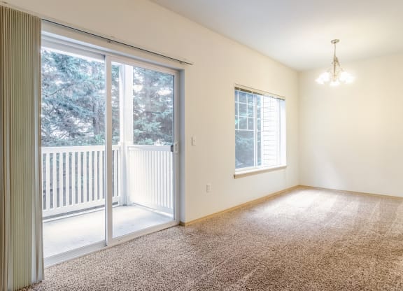 Model Dining Area at Abbey Rowe Apartments in Olympia, Washington, WA