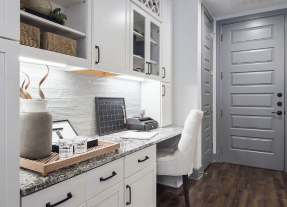 Resident Co-Working Spaces at The Alastair at Aria Village, Sandy Springs, GA