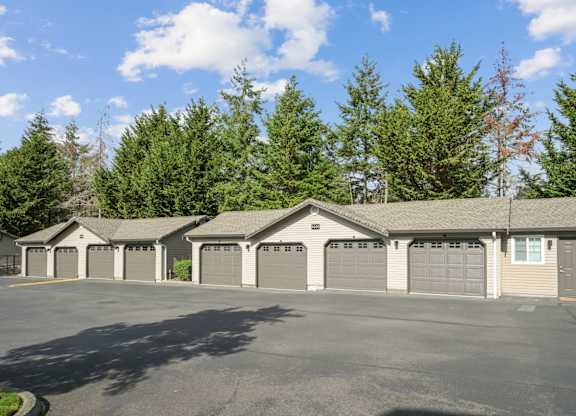Abbey Rowe Apartments in Olympia, WA Garages