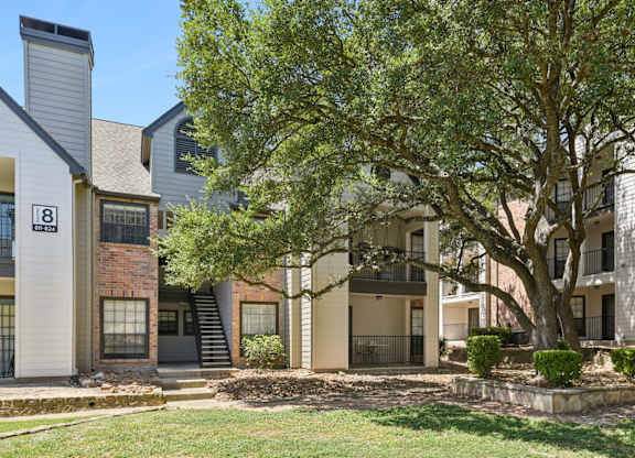 Building Exterior at Bandera Crossing in San Antonio, TX