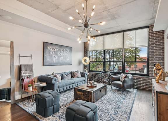 The Case Building Apartments in Dallas, TX 1 Bedroom Living Room