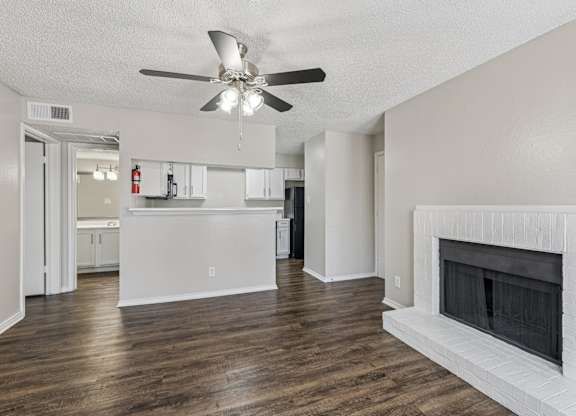 Camino del Sol in Dallas TX Seville Living Room