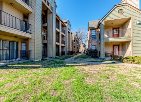 Apartment Exterior 2 at Bandera Crossing in San Antonio Tx