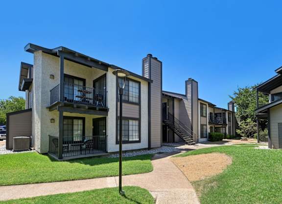 Copper Canyon Apartments in Bedford, TX, Apartment Exterior