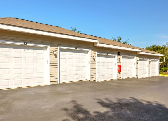 Garages at Courthouse Square Apartments in Stafford, VA