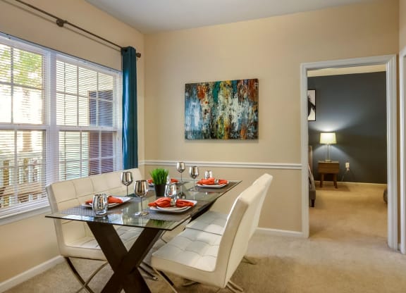 Furnished Dining Room at Courthouse Square Apartments in Stafford, VA