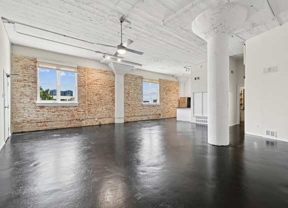 Elm St Lofts in Dallas TX living room