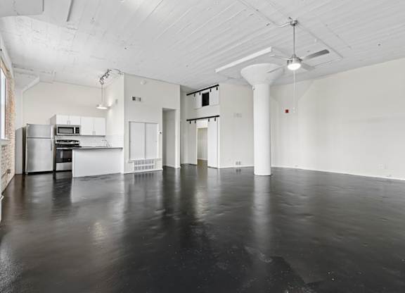 Elm St Lofts in Dallas TX living room