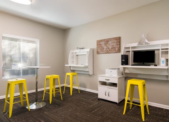 business room with a printer at Dunwoody Pointe in Sandy Springs, GA