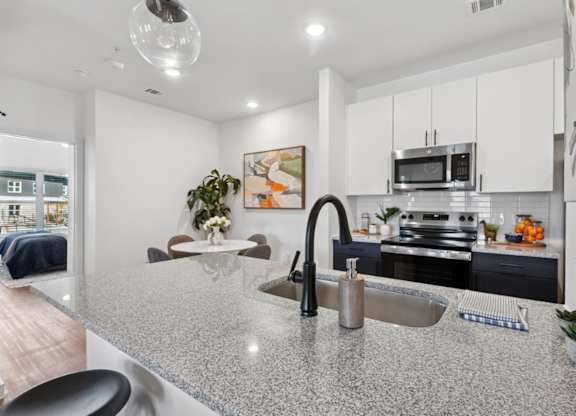 Hillside on Parmer Lane Apartments in Austin Tx model unit Kitchen