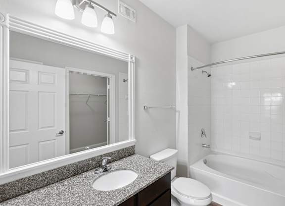 Timbergrove bathroom at Hilltops in Conroe, TX
