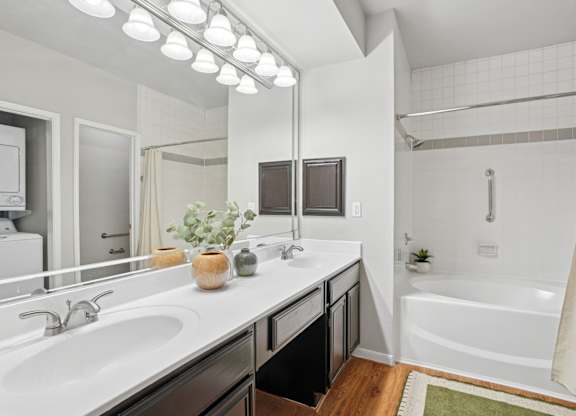 A1 Model Unit at Inverness in Houston, TX