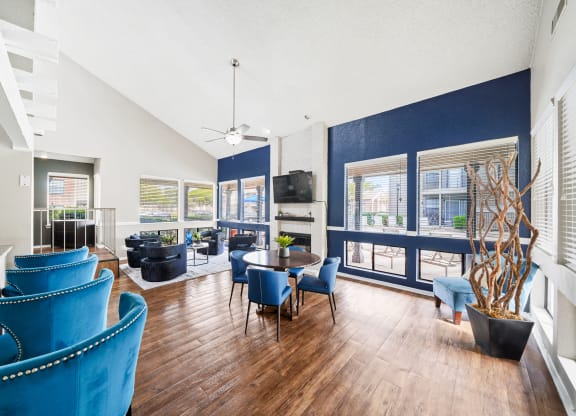 Leasing Office Interior at Polaris Apartment Homes in Irving, Texas, TX