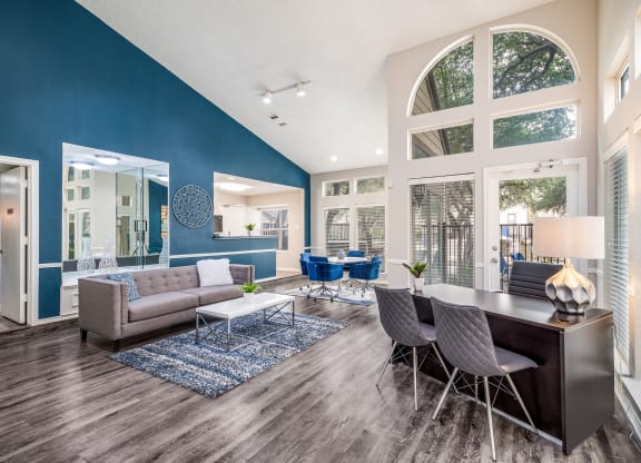 Leasing Desk in Office at The Park on Preston in Dallas, Texas, TX