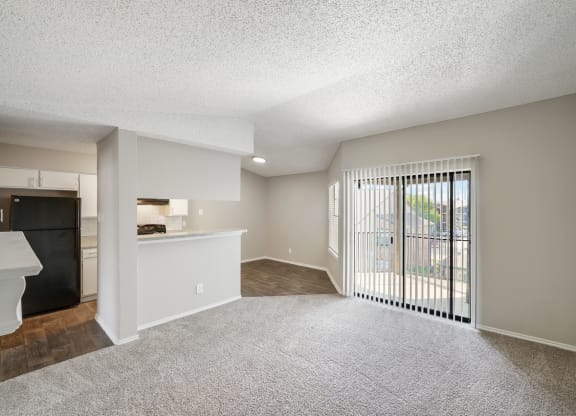 Living Room at Polaris Apartment Homes in Irving, Texas, TX