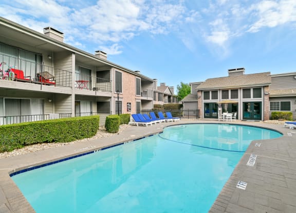the enclave at homecoming terra vista swimming pool