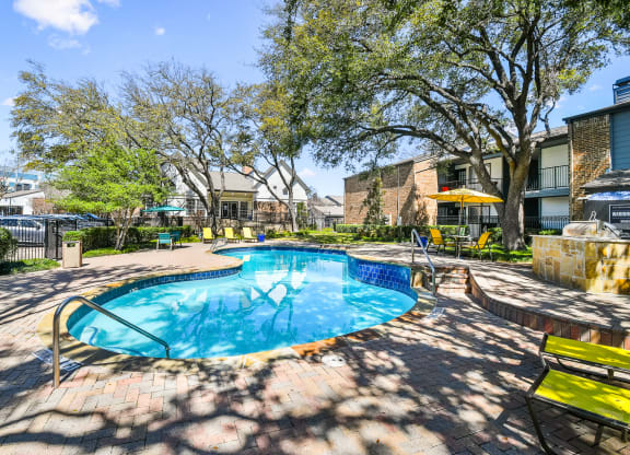 Pool at Davenport Apartments in Dallas, TX