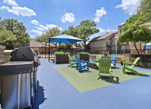 the preserve at ballantyne commons community patio