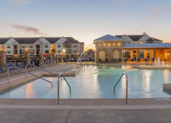 Sparkling Pool at Parkside Grand Apartments in Pensacola, FL