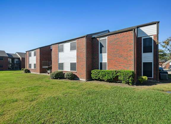 Rustic Oaks Apartments in Wylie, Tx building exterior