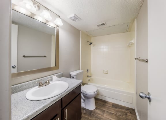 Bathroom 3 | Rustic Oaks | Wylie TX