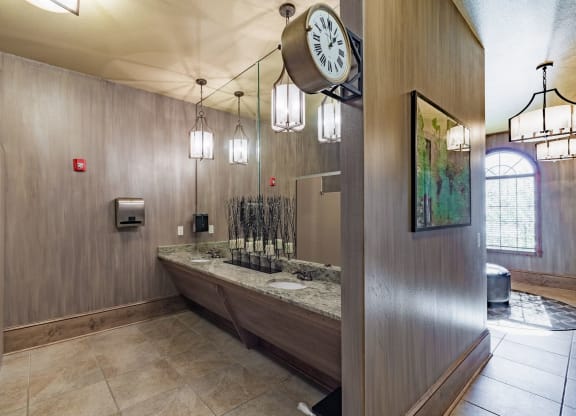 Locker Room  | Reserve at Pelham | Luxury Apartments in Pelham, AL