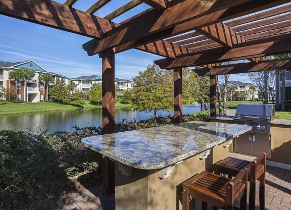 Outdoor Kitchen at Ultris Wynnfield Lakes, Jacksonville, FL,32246