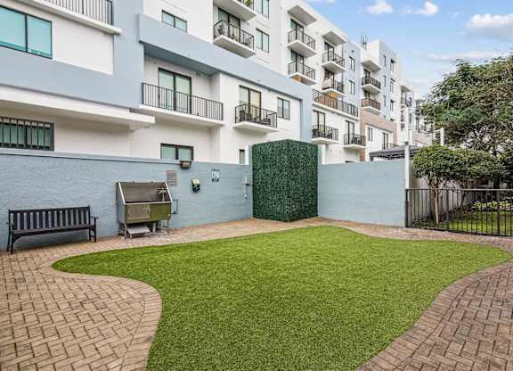 Pet washing station at Twenty2 West luxury apartments in Miami, FL