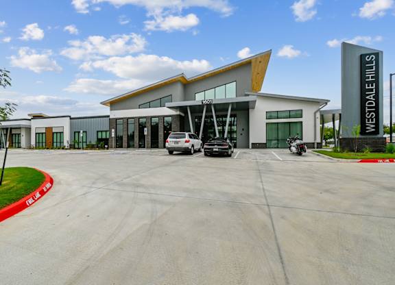 Westdale Hills in Hurst TX Leasing office