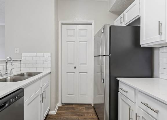 A3 kitchen at Jefferson Place in Irving, Tx