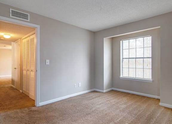 Model Bedroomat Woodmere Trace Apartments in Duluth, Georgia, GA 30096
