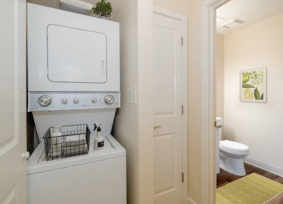 White Washing Machine at Rocklin Manor Apartments, Rocklin, CA, 95677