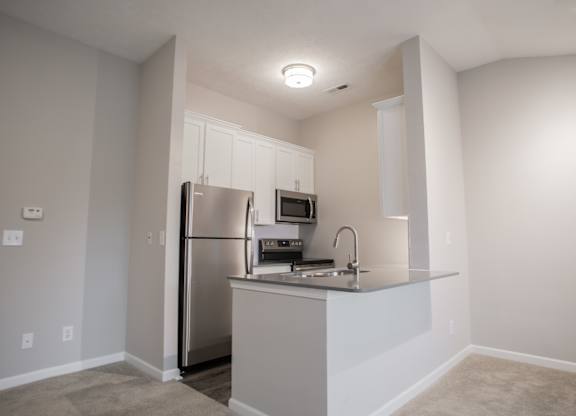 Vaulted Ceilings at Sand Creek Woods Apartments, Fishers, IN