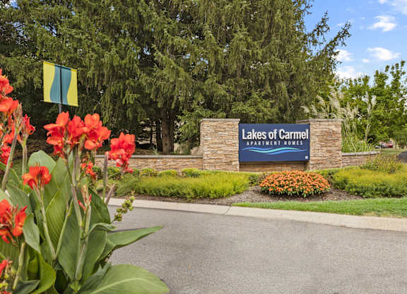 Classic Property Signage Designs at Lakes of Carmel Apartments, Carmel