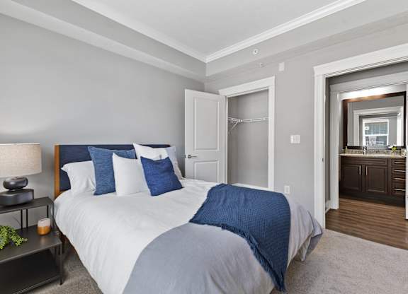 Bedroom with Bed at Sunrise on the Monon, Indiana, 46280