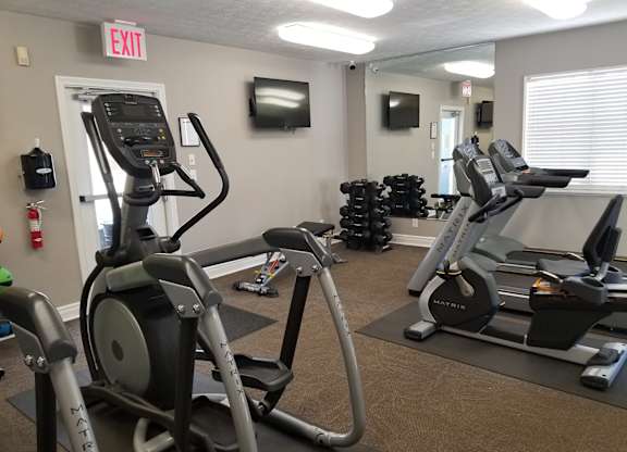 Fitness Center at Sand Creek Woods Apartments, Indiana, 46037