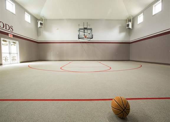 Community Basketball court at Sand Creek Woods Apartments, Indiana