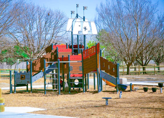 Riverside Park Apartments Tulsa Oklahoma Next Door to Helmerich Park