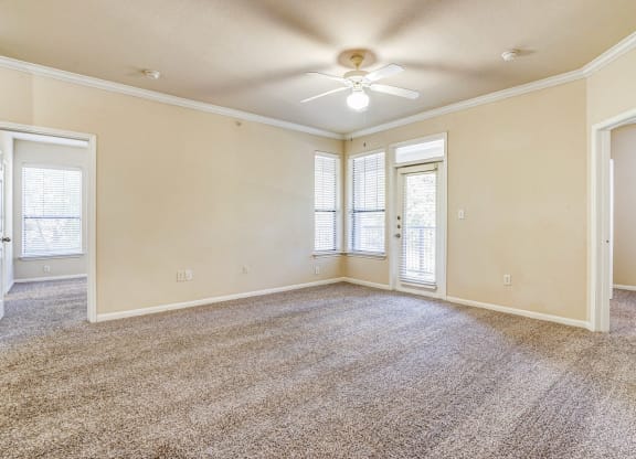 Light and bright vacant apartments at Cypress Lake at Stonebriar in Frisco, TX!