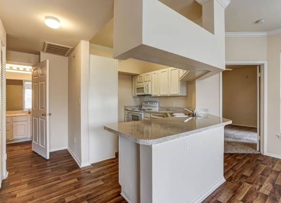 Large kitchens at Turnberry Isle Apartments in Dallas, TX.