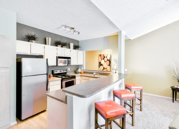 Pass through bar counter at The Winsted at Valley Ranch in Irving, TX, For Rent. Now leasing 1 and 2 bedroom apartments.