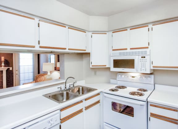 Riverside Park Apartments Tulsa For Lease Beautiful Kitchen