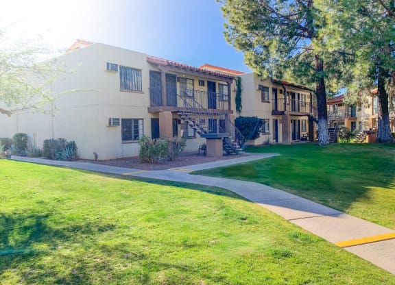 Grass-like community at La hacienda Apartments in Tucson, AZ!