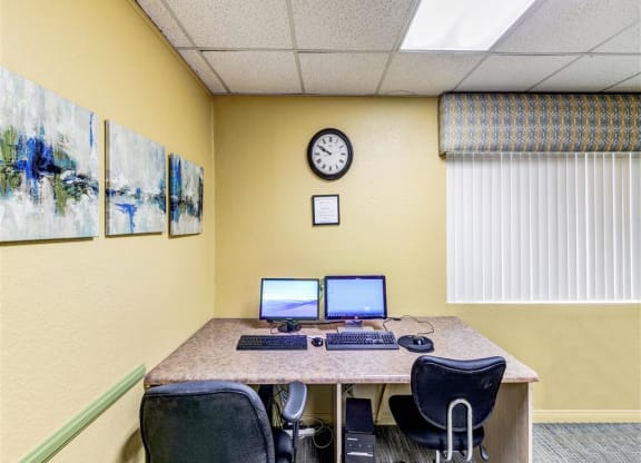 Business center with internet access at Country Club at Valley View Senior Apartments in Las Vegas, NV, For Rent. Now leasing 1 and 2 bedroom apartments.