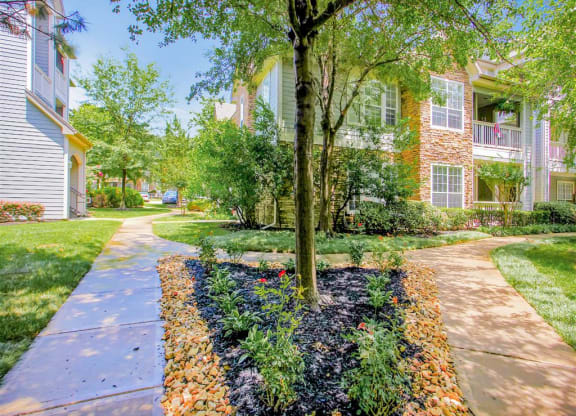 Resort feel at The Remington at Memorial in Tulsa, OK, For Rent. Now leasing 1 and 2 bedroom apartments.